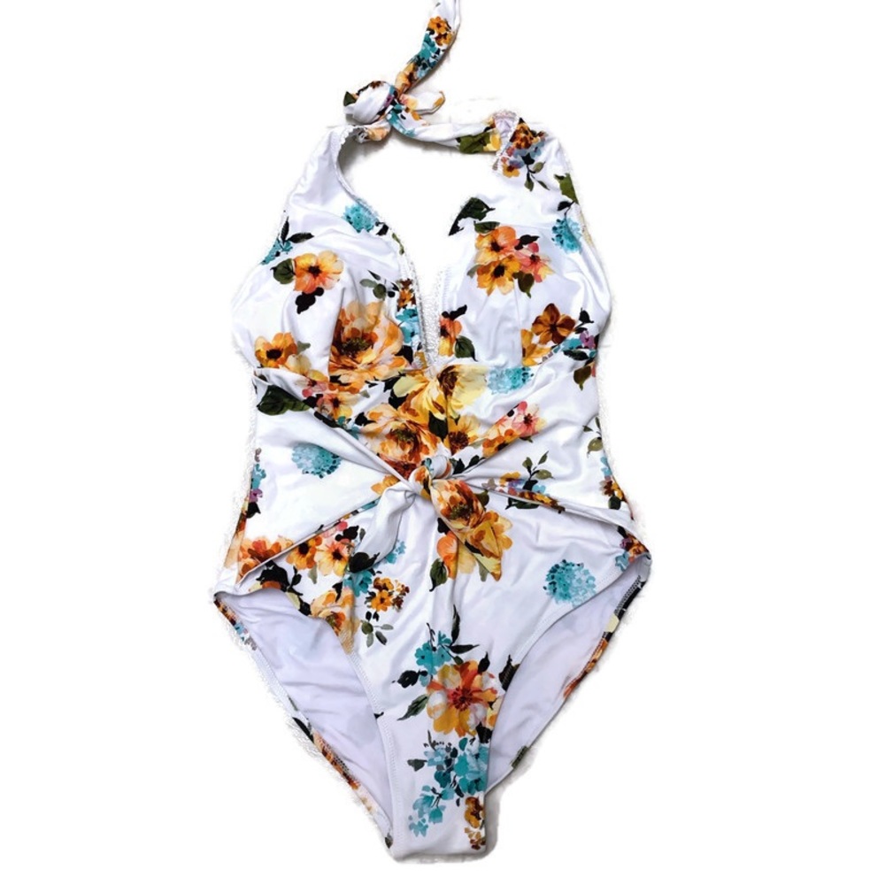 NEW Cupshe floral one piece swimsuit - Large